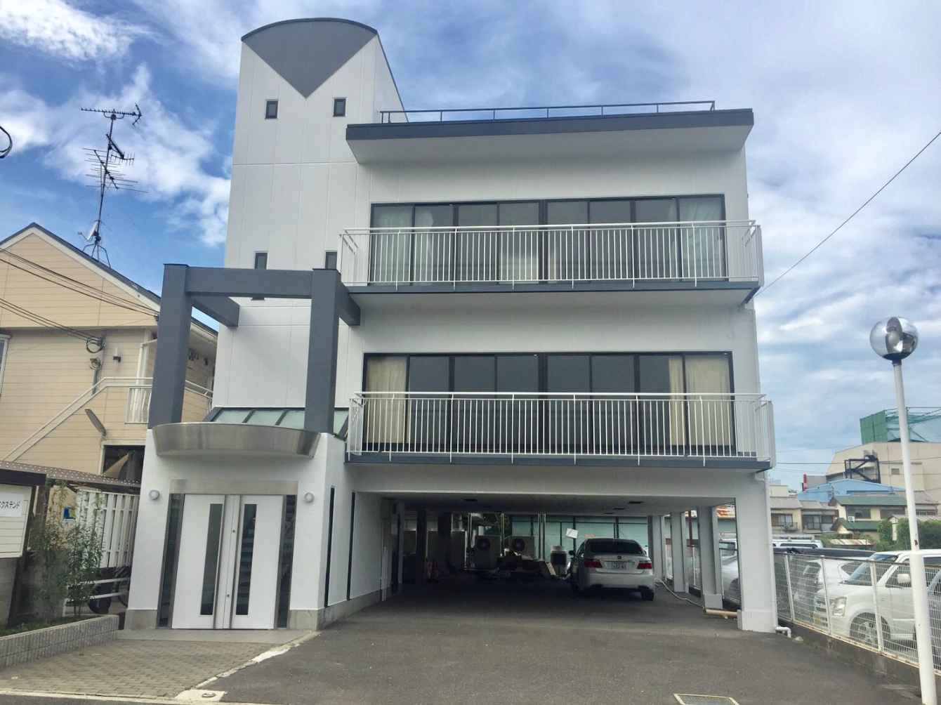 大阪府茨木市で豊川駅が最寄の一棟貸ビル｜大阪の貸倉庫 スペースリーダー