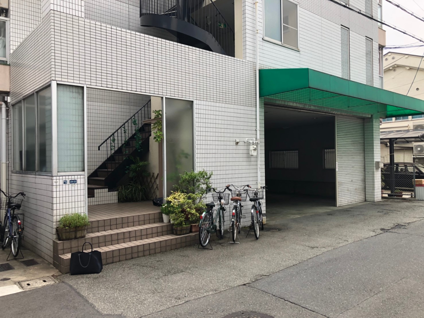 大阪府吹田市で豊津駅が最寄の貸倉庫事務所|大阪の貸倉庫 スペースリーダー 大阪府吹田市で豊津駅が最寄の貸倉庫事務所|大阪の貸倉庫 スペースリーダー