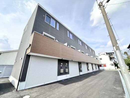 Y-783 尼崎市神崎町貸ガレージハウス